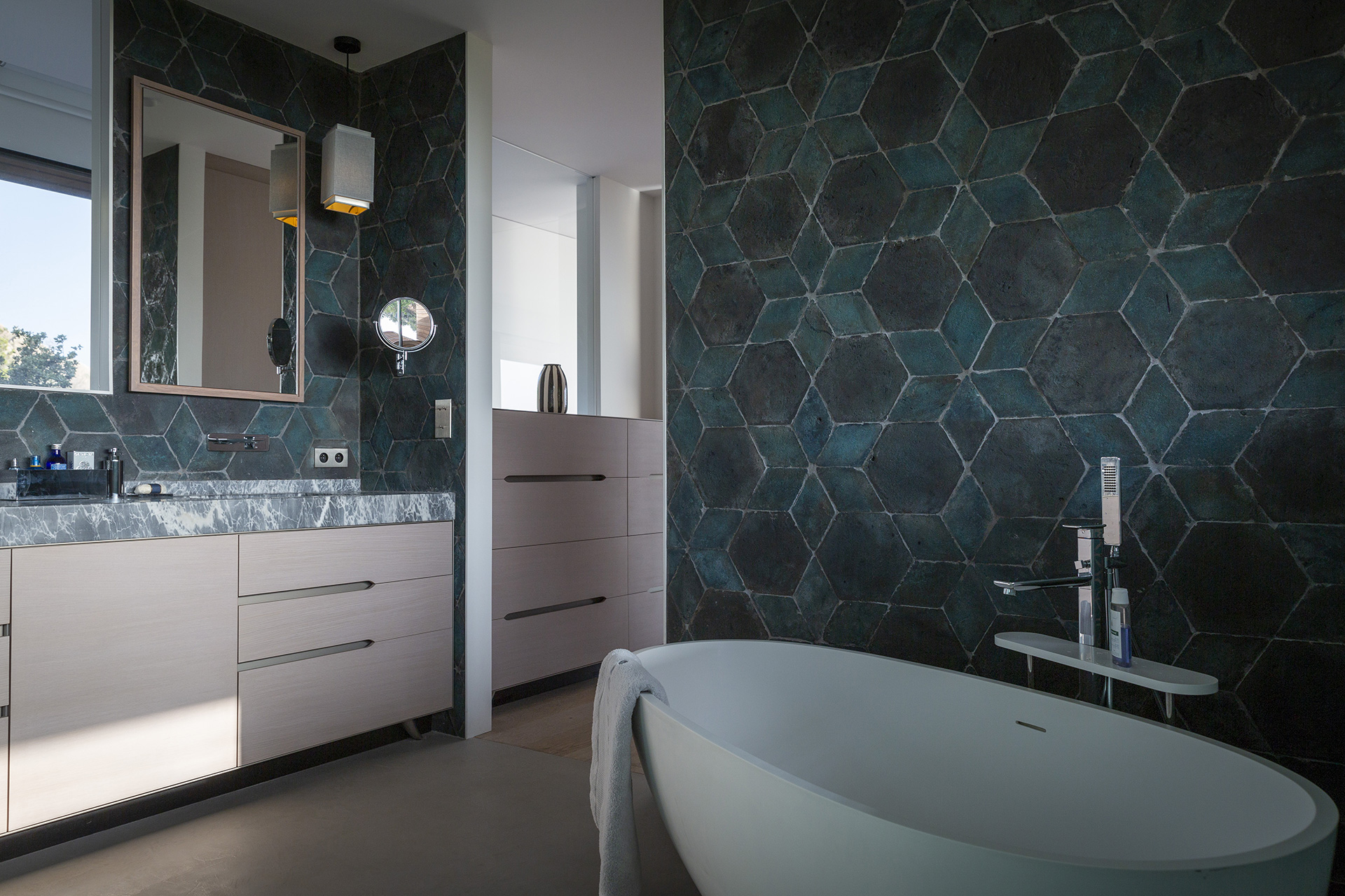 Bathroom of a villa in Corsica by Borella Art Design